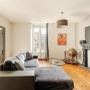 Bel Dans Le Centre Historique Avec Wi-fi Et Toutes Les Commodités Apartamento